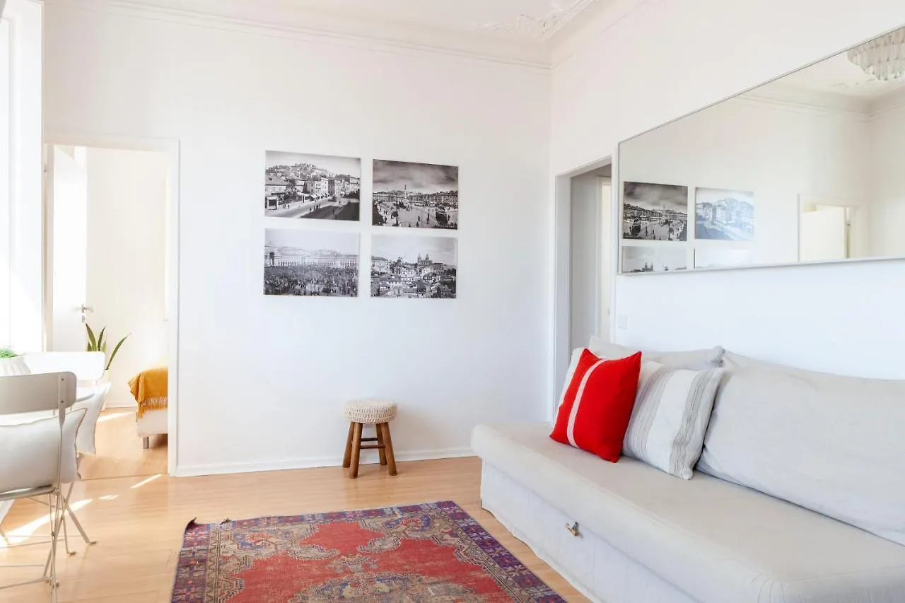Alfama Amazing Scenic River And City View Charming Apartment With 2 Bedrooms And Ac 19Th Century Building Lisboa 0*,  Portugália